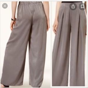 Bar III Silky Grey Wide Leg Palozzo Pants Large
